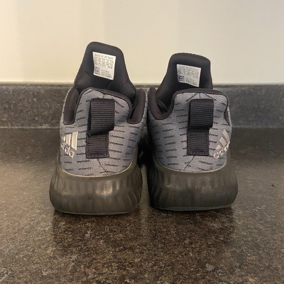 Adidas Alphabounce Plus J 'Core Black Grey' - Size 5.5 - Picture 5 of 9